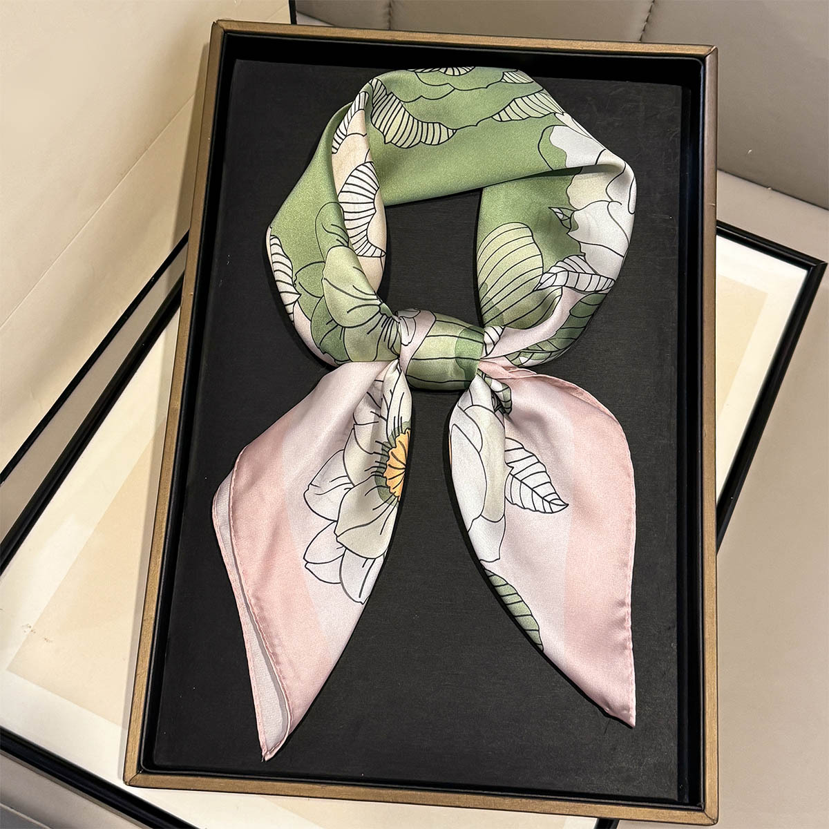 Spring Silk Scarf Women Luxury - огляд і ціна Luxury Bags China