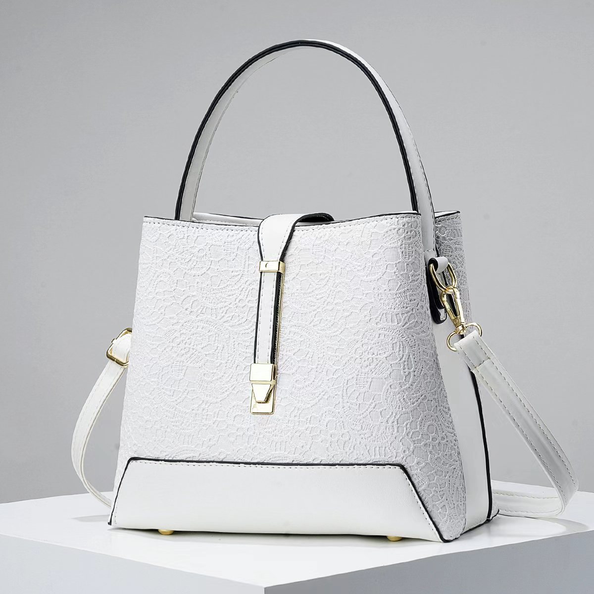 New Luxury Tote Bag Leather Cl - огляд і ціна Luxury Bags Tote
