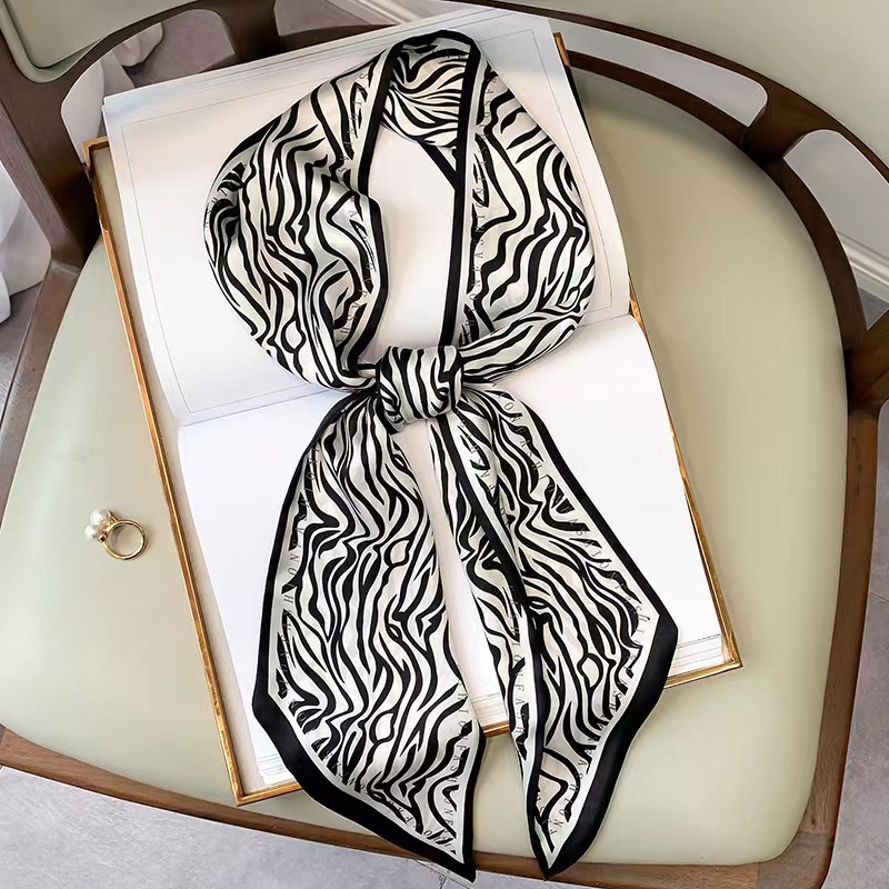 Luxury Zebra Print Silk Square - огляд і ціна Luxury Bags China