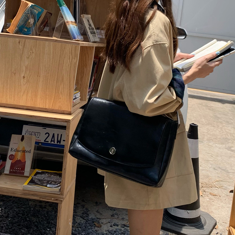 CGCBAG Vintage Lage Capacity M - огляд і ціна Luxury Bags Tote