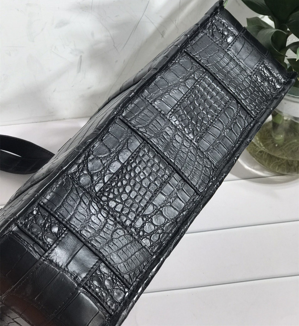 New Crocodile Leather Laptop B - огляд і ціна Luxury Bags Tote